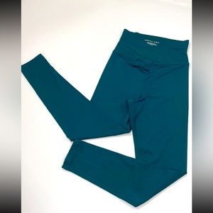 American Eagle The Lightweight Everything 7/8 Legging SzXS Green